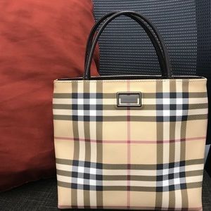 Burberry handbag 